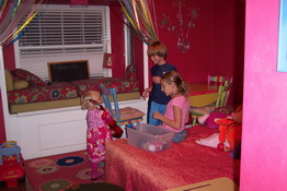 Heather did a great job of teaching Alex how to be nice to the little kids.  LOL