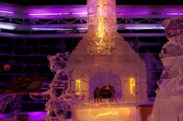 Yes, that entire thing is made out of ICE!