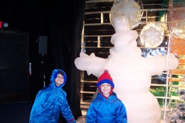 A big welcome by Frosty