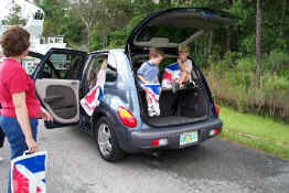 In a PT Cruiser - testing that cargo cover!