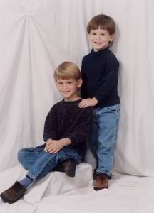 2001-11-04-Boys.JPG (31661 bytes)